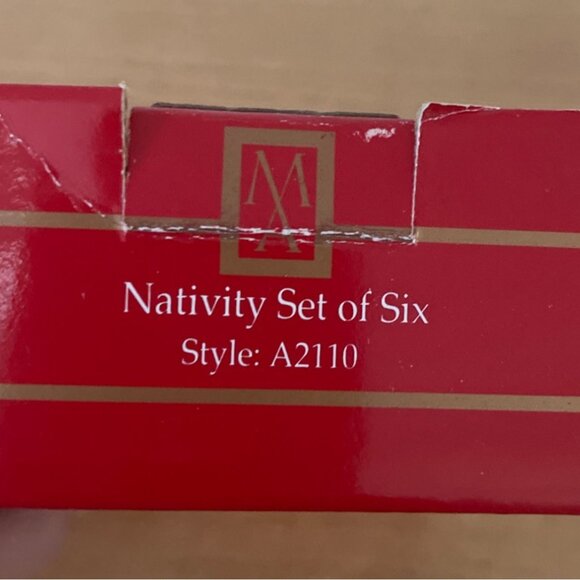 Vtg Madison Avenue Nativity Set 6 Porcelain Christmas Holy Family Creamy White - Picture 7 of 9